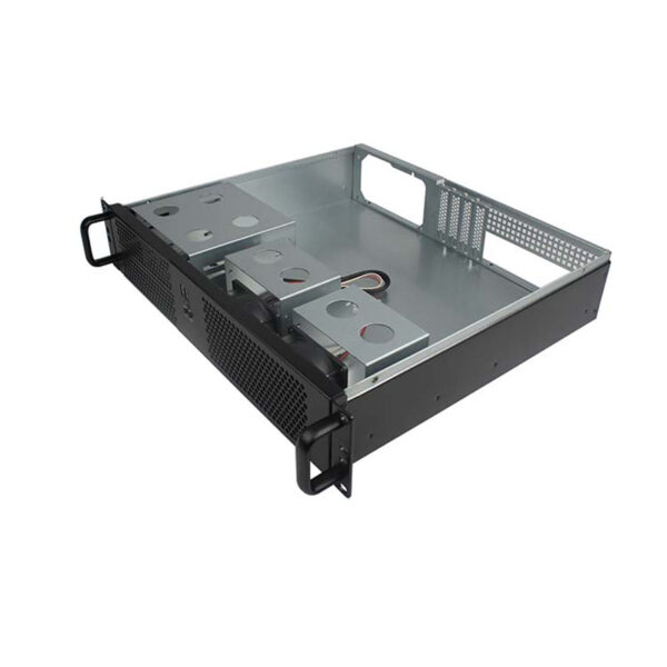 Carcasa para montaje en bastidor 2U Modelo ISC-RC2U390F-M 12x9,6 Placa base 8 discos duros (3) Carcasa para montaje en bastidor 2U Modelo ISC-RC2U390F-M 12x9,6 Placa base 8 discos duros (3)