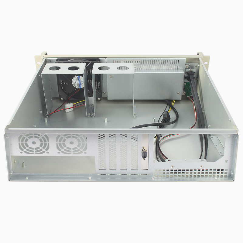 3U 랙마운트 케이스 모델 ISC RC3U400LC M 8 HDD 4 PCIe USB3 (3) 3U 랙마운트 케이스 모델 ISC RC3U400LC M 8 HDD 4 PCIe USB3