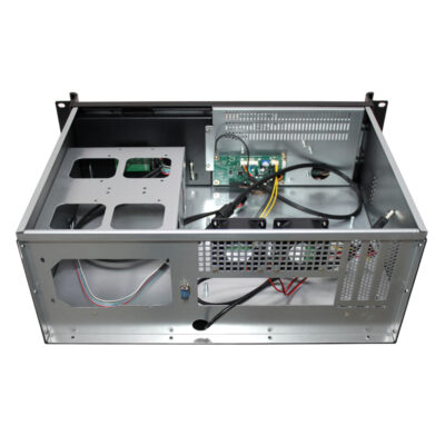 Carcasa para montaje en bastidor 4U ISC-RC4U300C-M Doble tamaño HDD 3 ranuras (7) Caja para montaje en bastidor 4U ISC-RC4U300C-M Doble tamaño HDD 3 ranuras