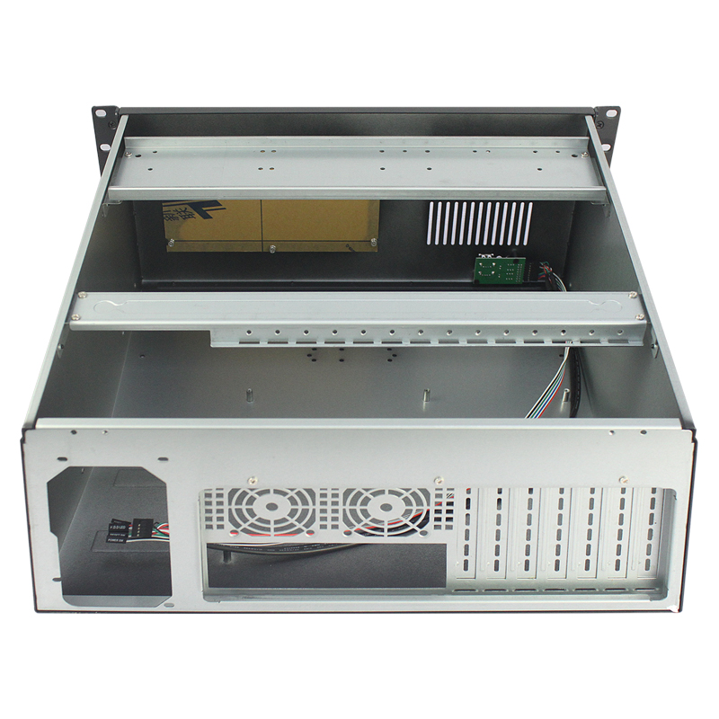 Boîtier de montage en rack 4U ISC RC4U420F M 3x 3.5 HDD 7 PCIe (3)