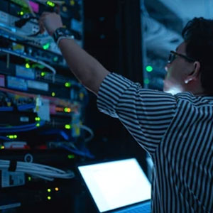 Technik-Enthusiasten-&-Entwickler