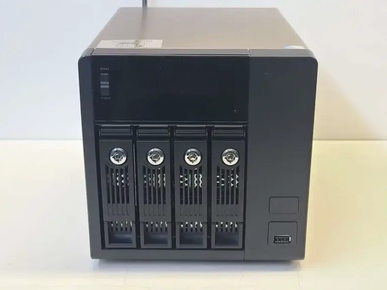 Value of LCDStatus Panels on NAS Chassis 4