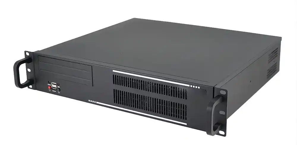 إستراتيجيات التمايز لمصنعي هياكل الخوادم OEMODM 4