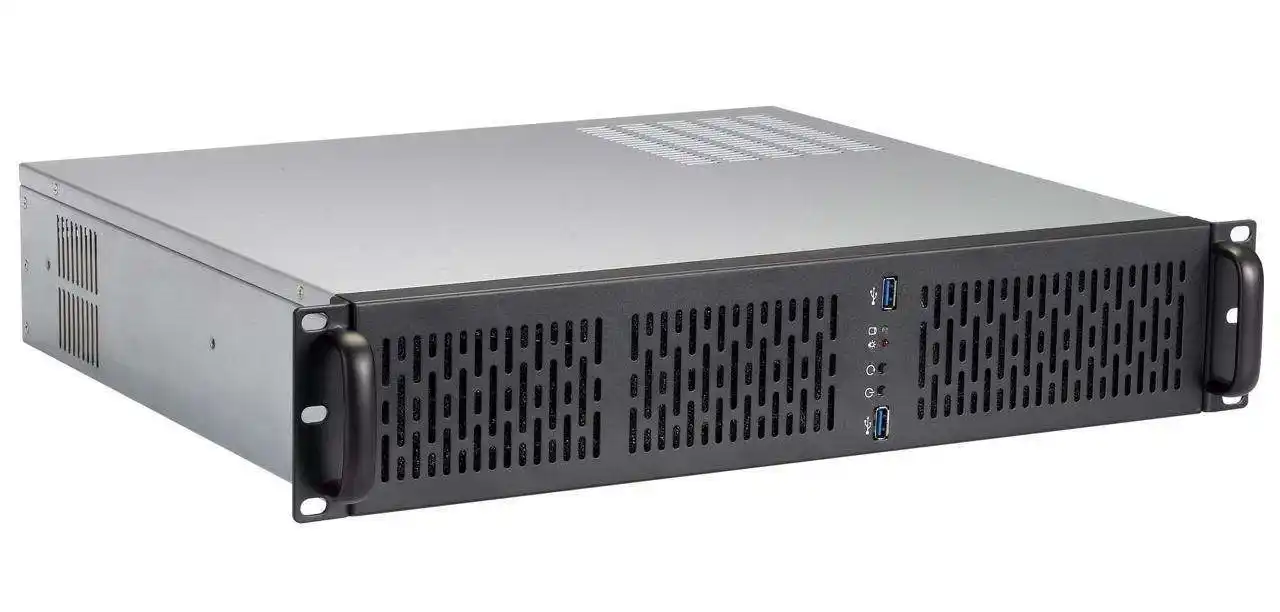 استكشاف فوائد علب خوادم ATX لمراكز البيانات الصغيرة 3