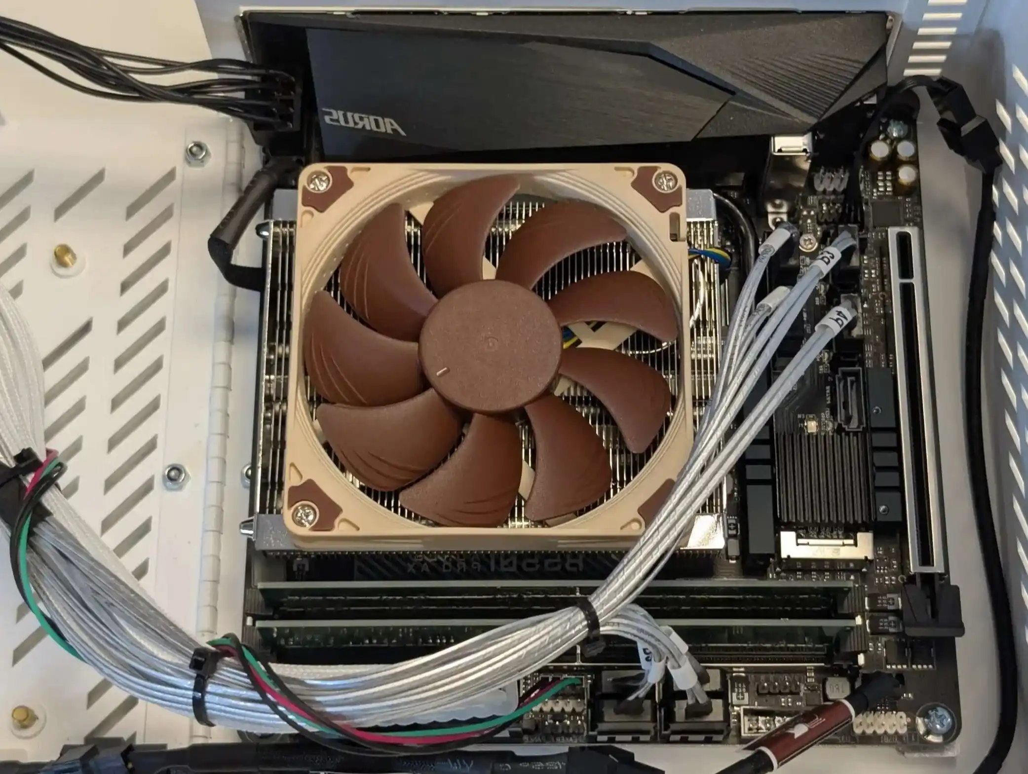 Refrigeración de cajas NAS Cómo mantener a salvo las matrices de discos duros de alta densidad 2