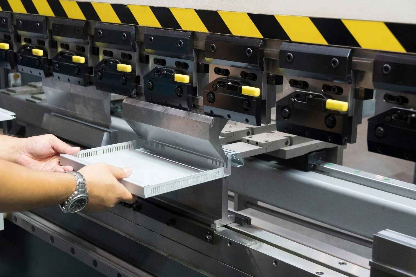 How to Select Sheet Metal Thickness for a Server Chassis